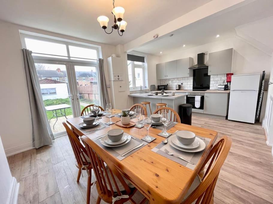 Portsmouth 3 Bedroom Getaway, Sleeps 6 Εξωτερικό φωτογραφία