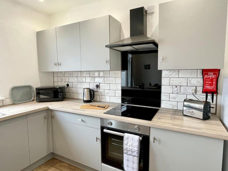 Portsmouth 3 Bedroom Getaway, Sleeps 6 Εξωτερικό φωτογραφία