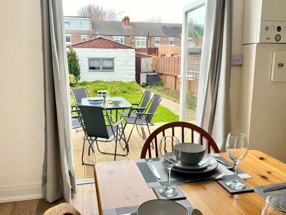 Portsmouth 3 Bedroom Getaway, Sleeps 6 Εξωτερικό φωτογραφία