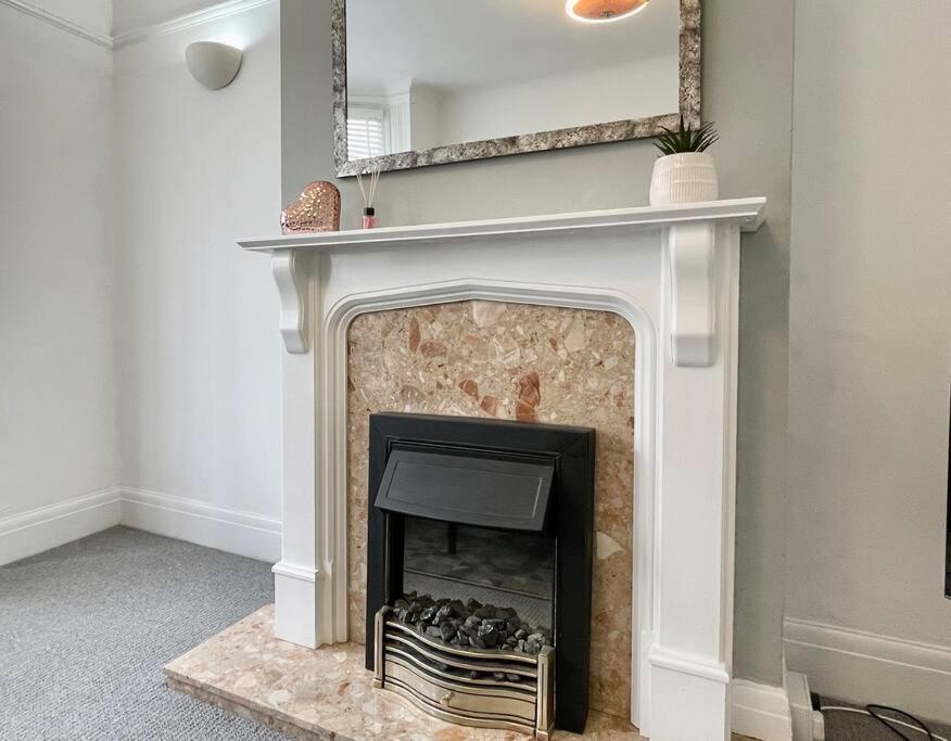 Portsmouth 3 Bedroom Getaway, Sleeps 6 Εξωτερικό φωτογραφία