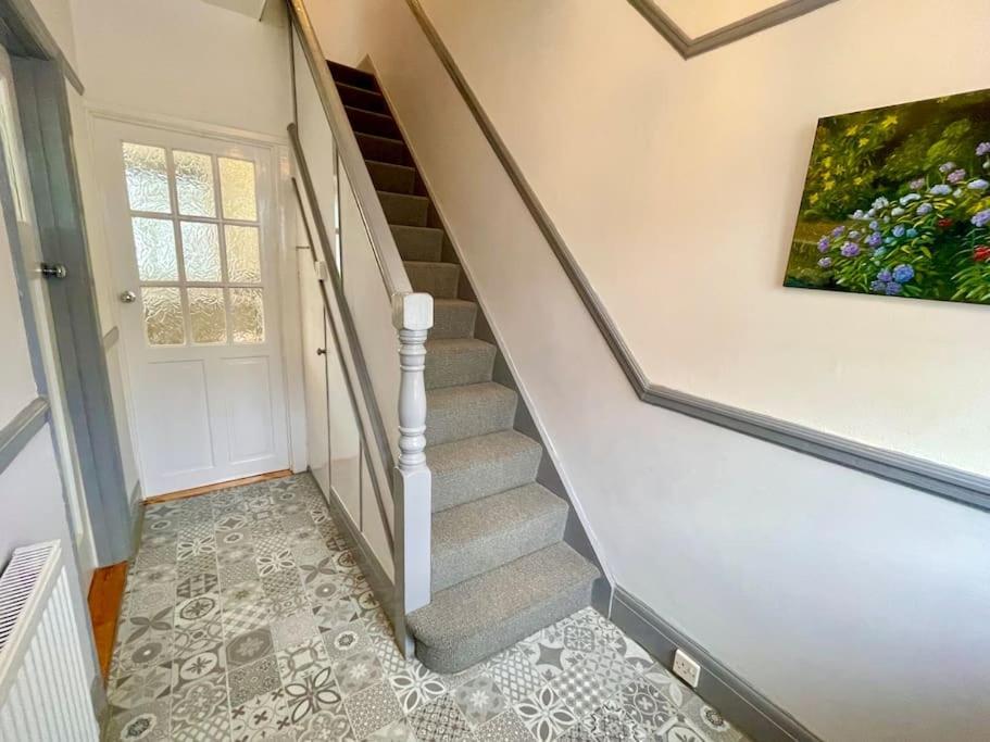 Portsmouth 3 Bedroom Getaway, Sleeps 6 Εξωτερικό φωτογραφία