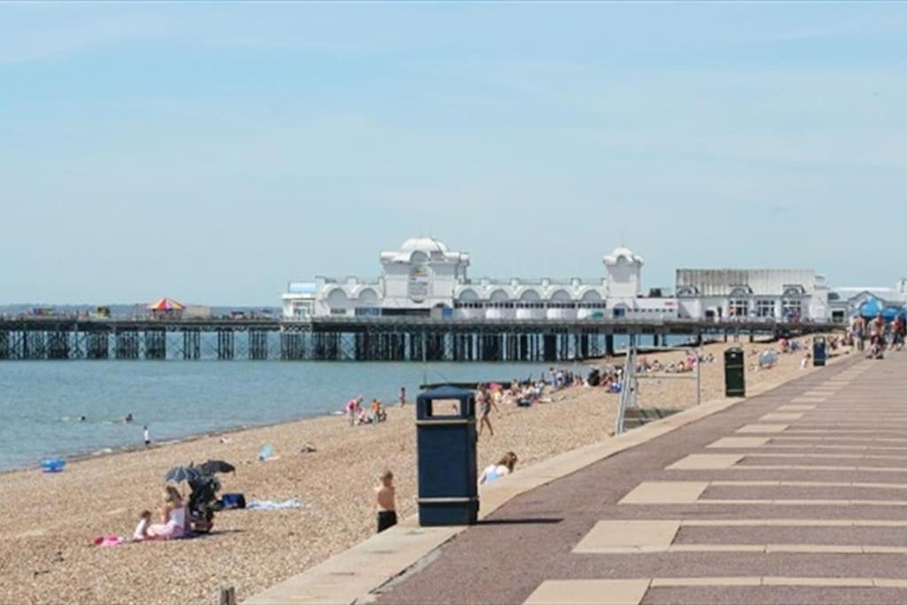 Portsmouth 3 Bedroom Getaway, Sleeps 6 Εξωτερικό φωτογραφία